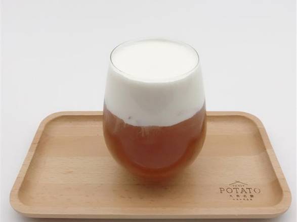 S06Ruby Black Tea  Creama 紅玉奶盖